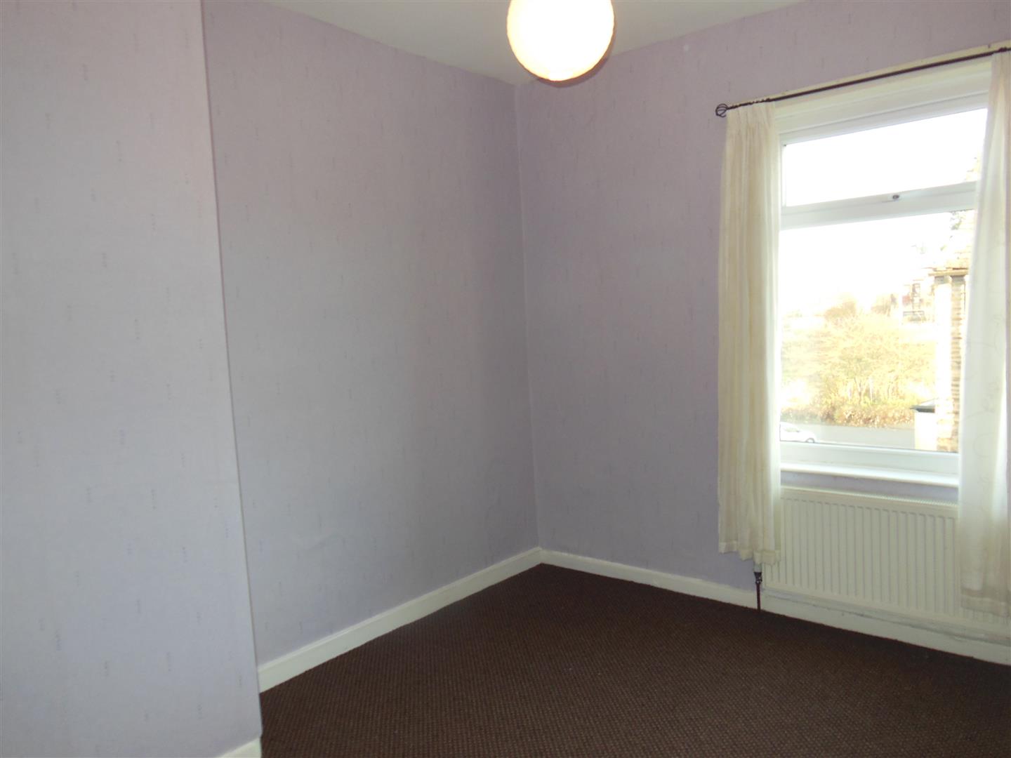 Mansfield Close, Swadlincote, Derbyshire, DE11 8NA